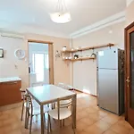 Comodhouse *